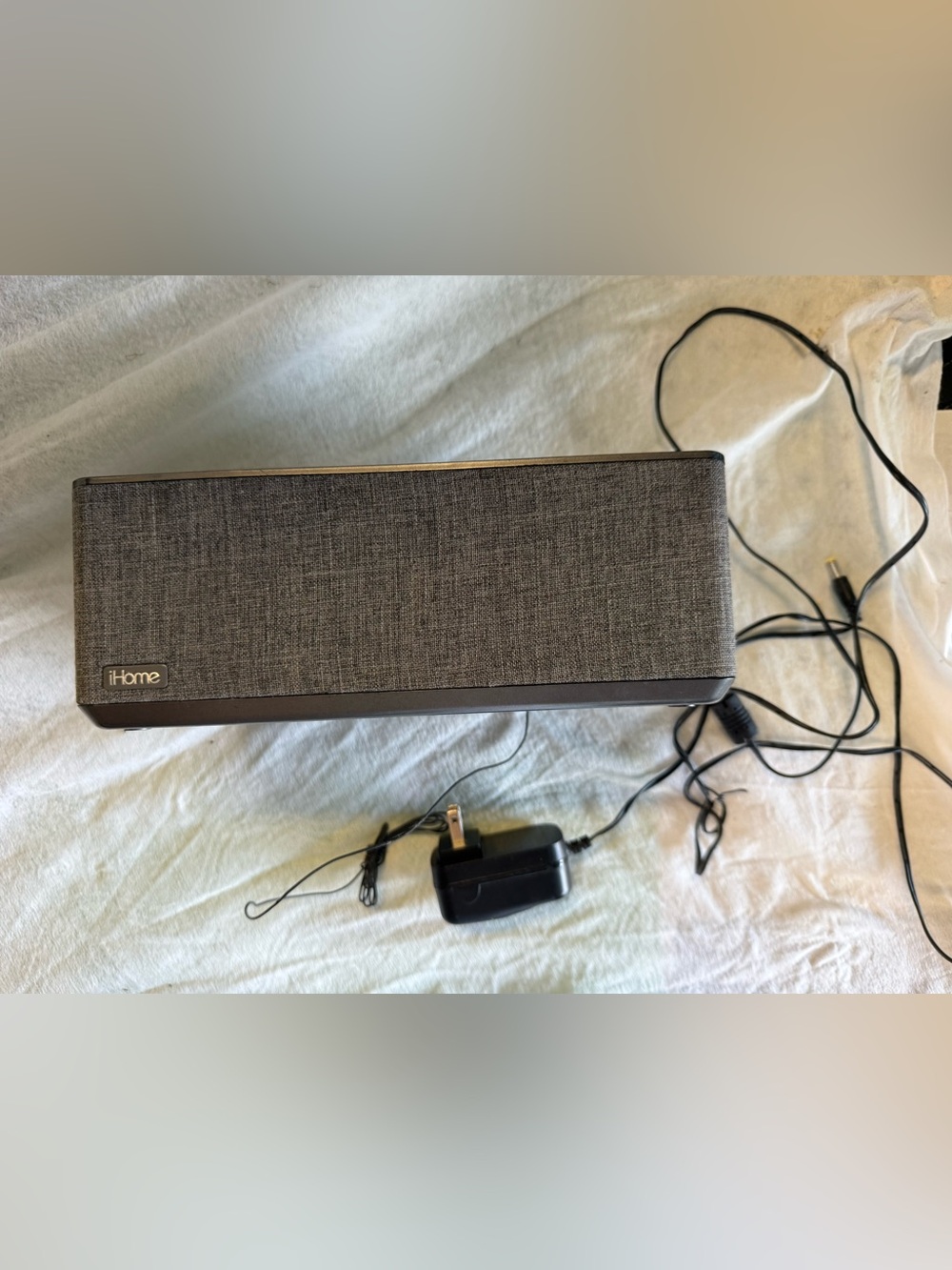 iHome Portable Bluetooth Speaker/Alarm Clock/Radio